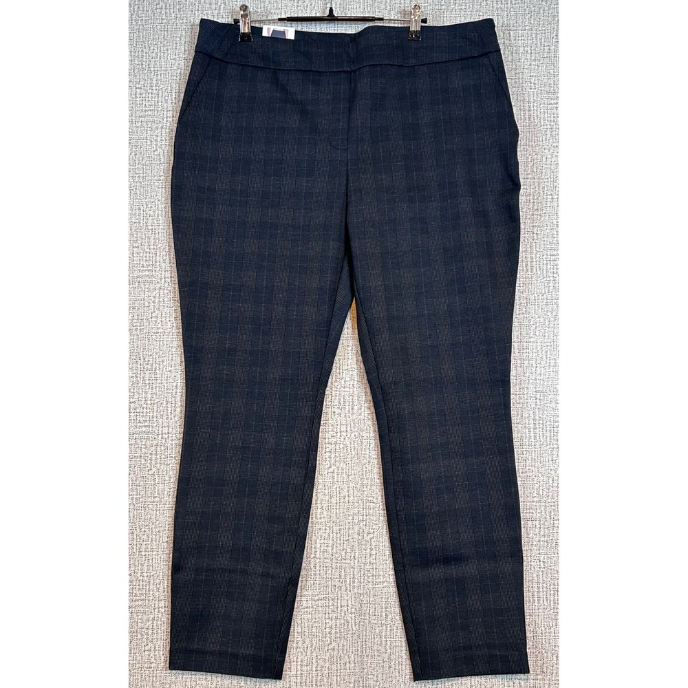 NWT Dalia Womens Navy Combo Plaid Pull On Tapered Leg Pant Tummy Control XL Prep